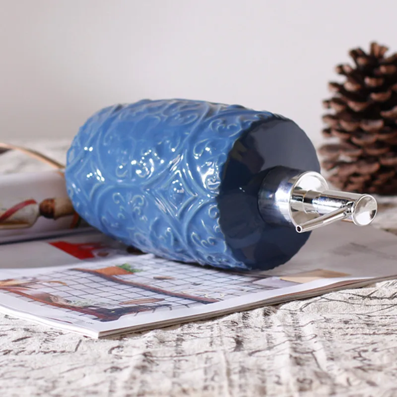 Keramik Blau Shampoo Duschgel  – Zara Home Bathroom Bewertung und Preis